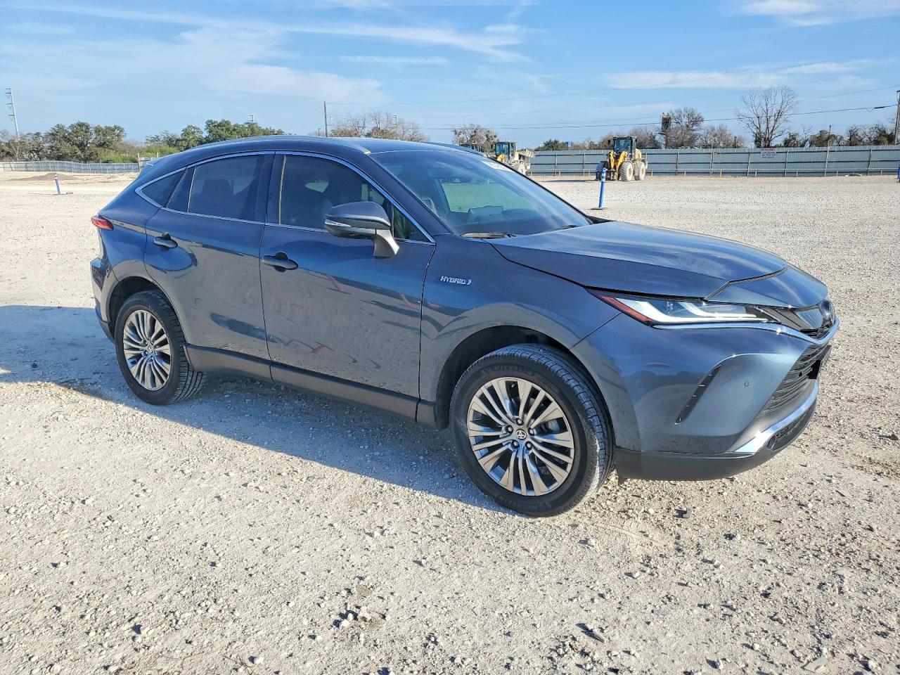 2021 TOYOTA VENZA LE photo 4