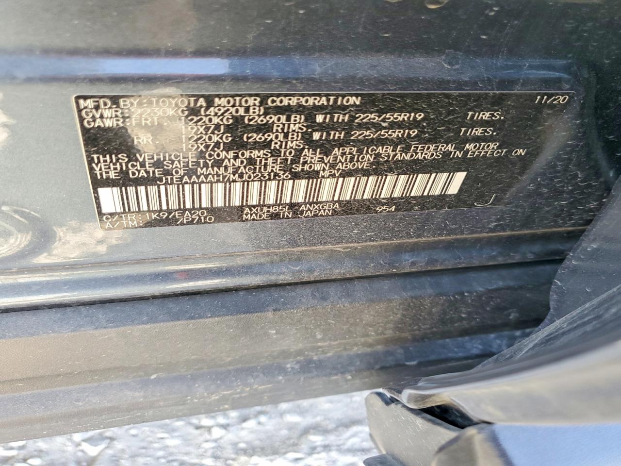 2021 TOYOTA VENZA LE photo 13