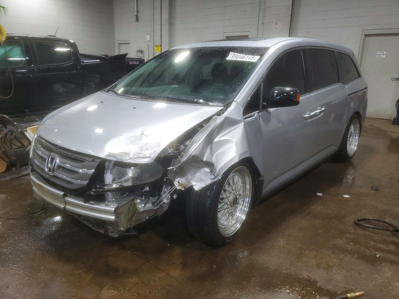 2012 HONDA ODYSSEY
