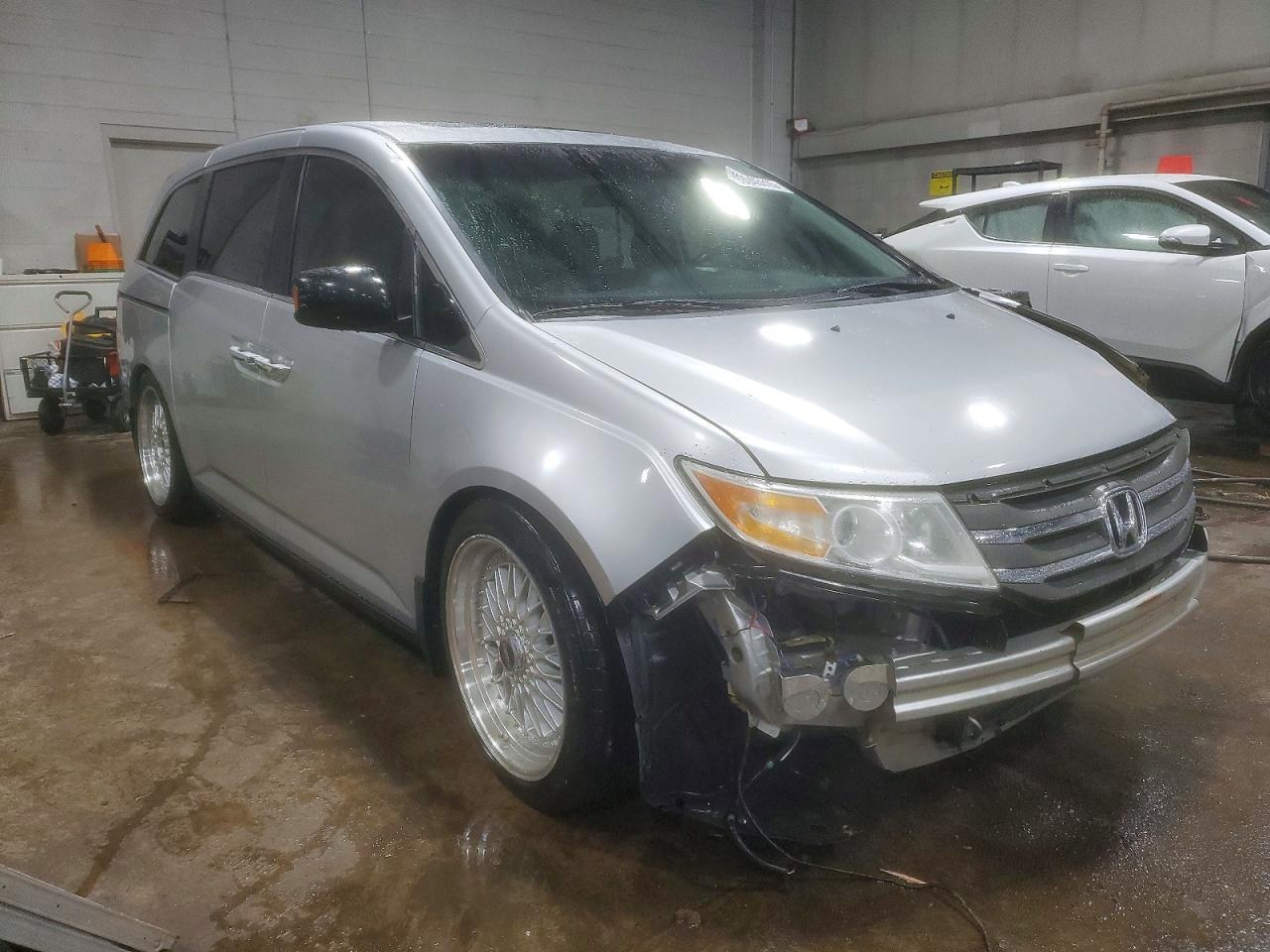 2012 HONDA ODYSSEY EXL photo 4