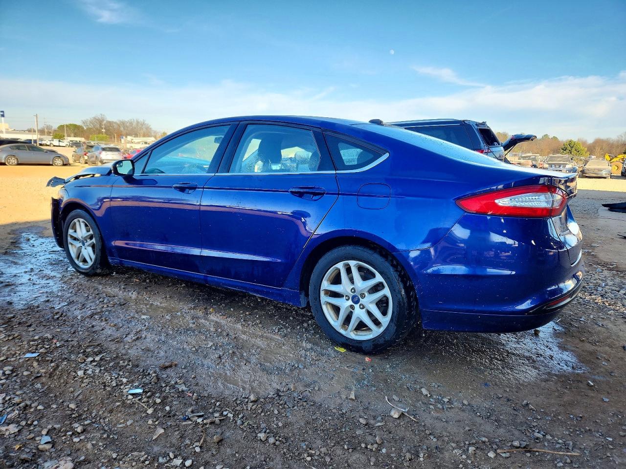 2013 FORD FUSION SE photo 2