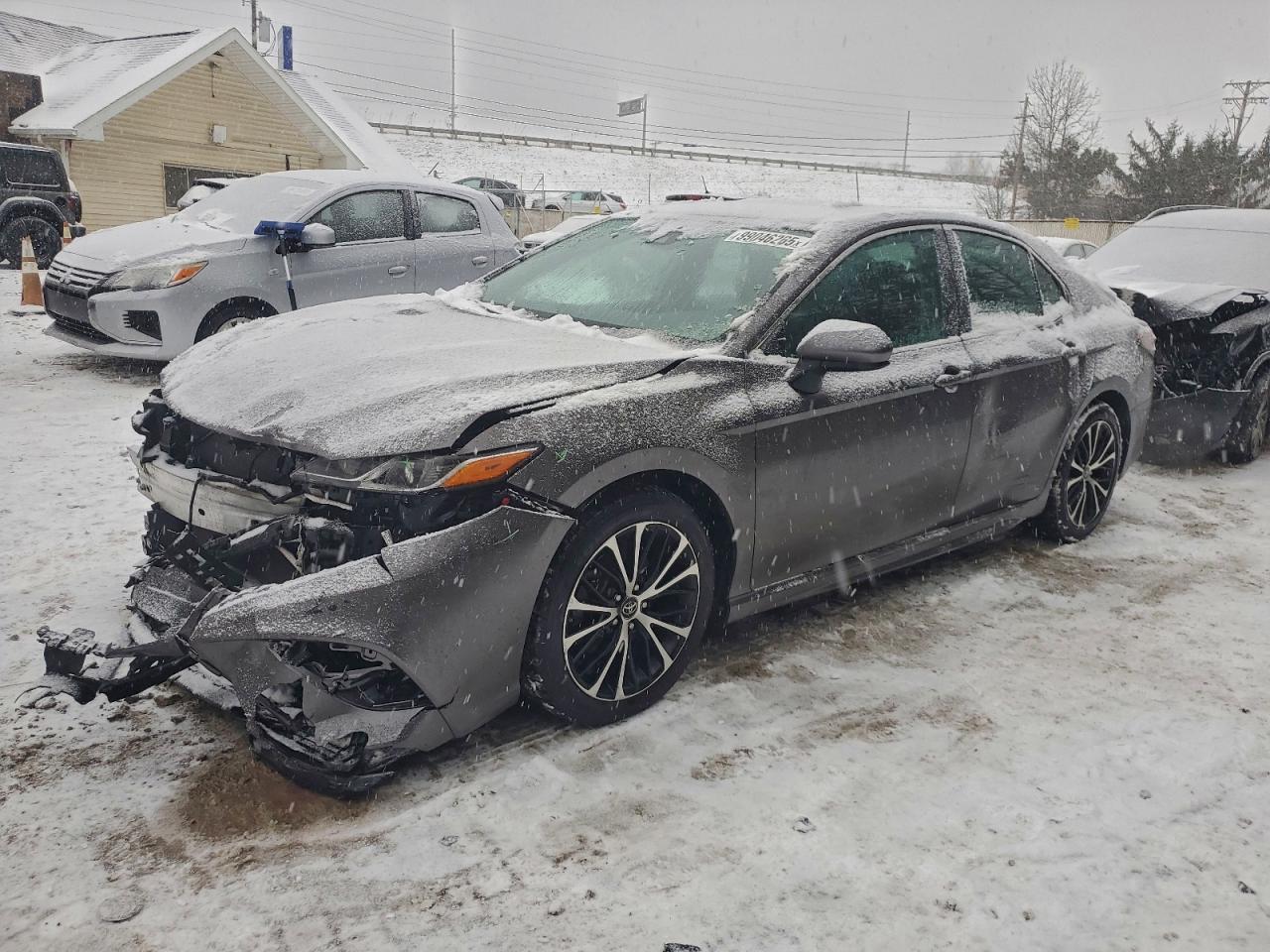 2019 TOYOTA CAMRY