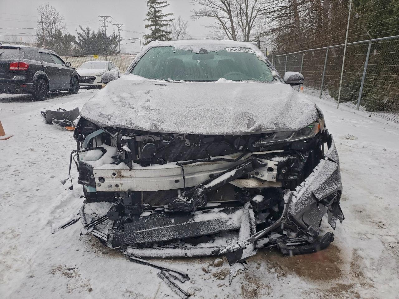 2019 TOYOTA CAMRY L photo 5