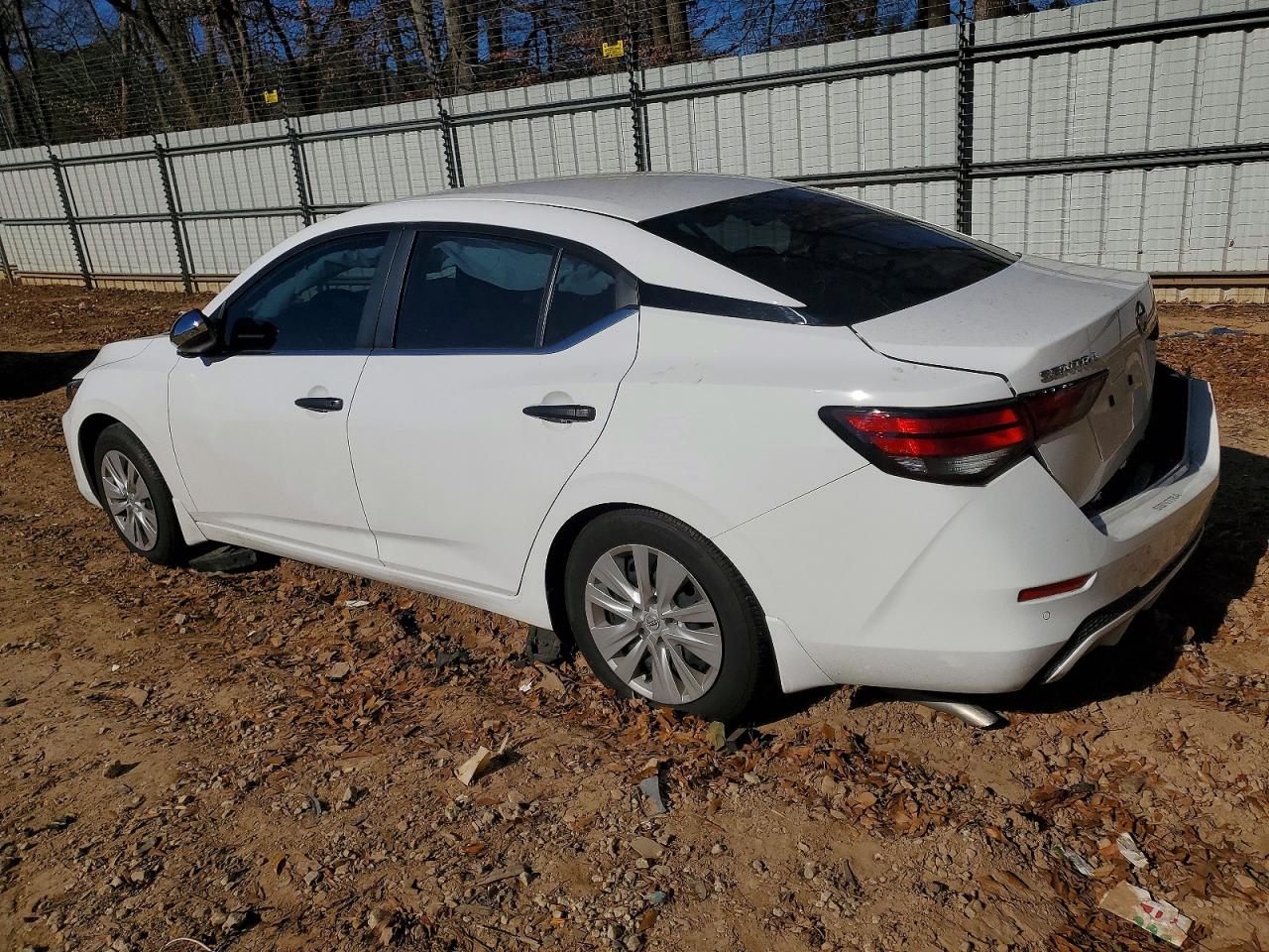 2025 NISSAN SENTRA S photo 2