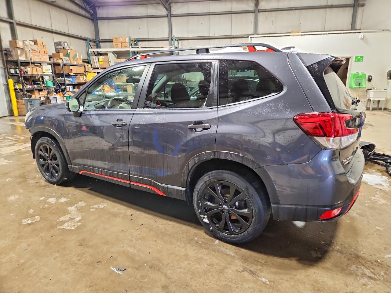 2021 SUBARU FORESTER SPORT photo 2