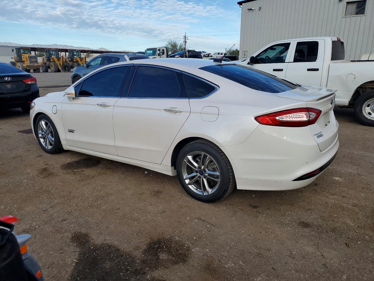 2016 FORD FUSION TITANIUM PHEV photo 2