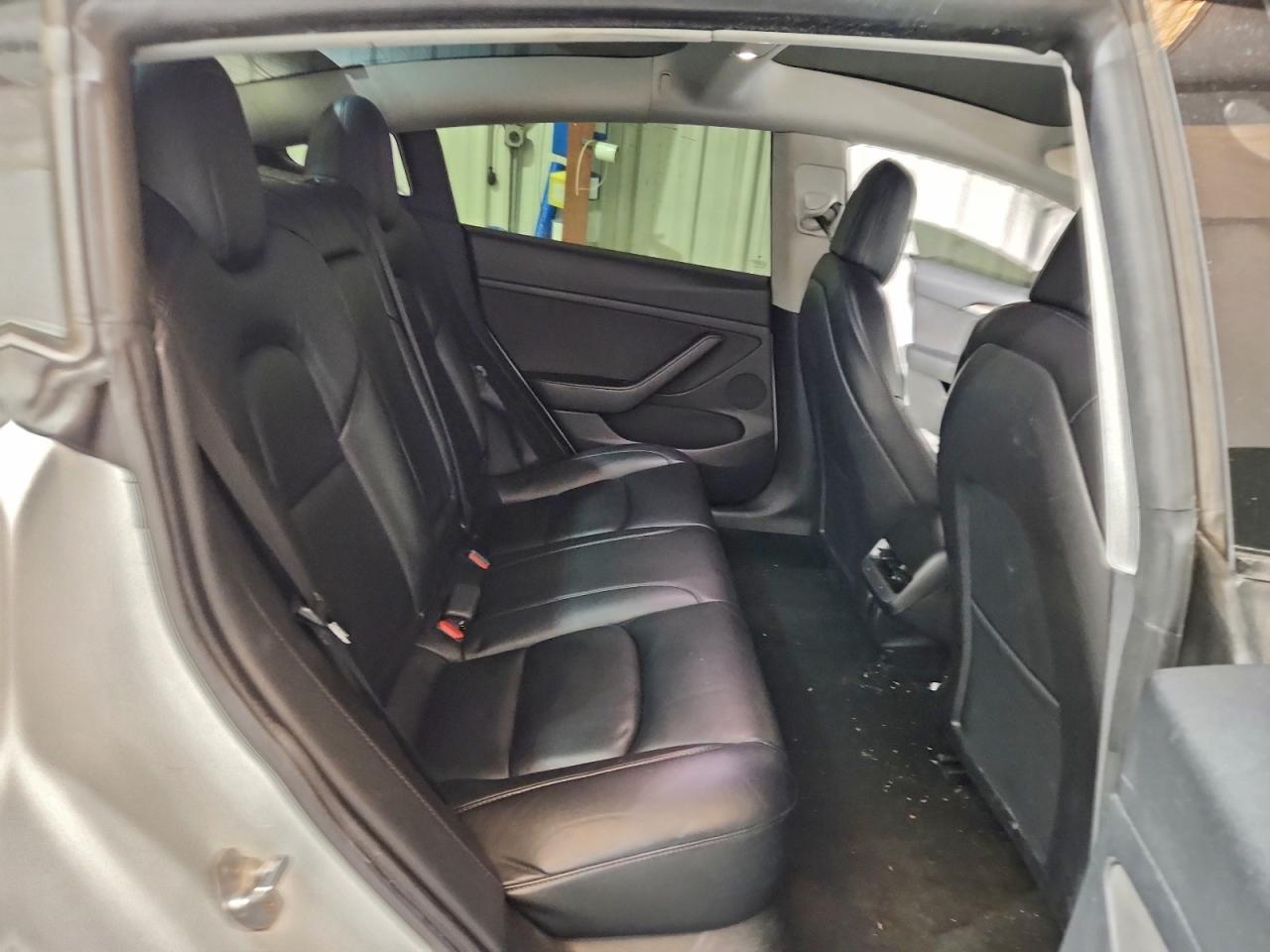 2022 TESLA MODEL 3 photo 10