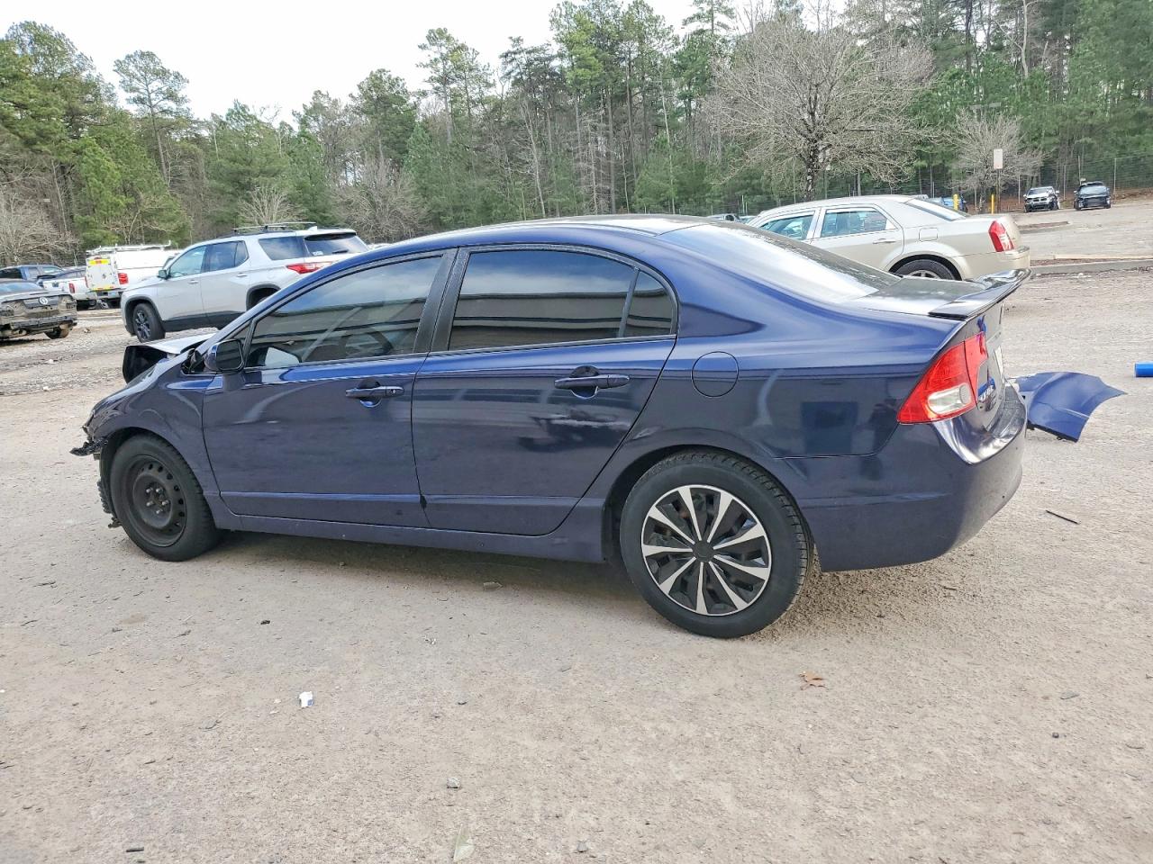 2010 HONDA CIVIC LX photo 2
