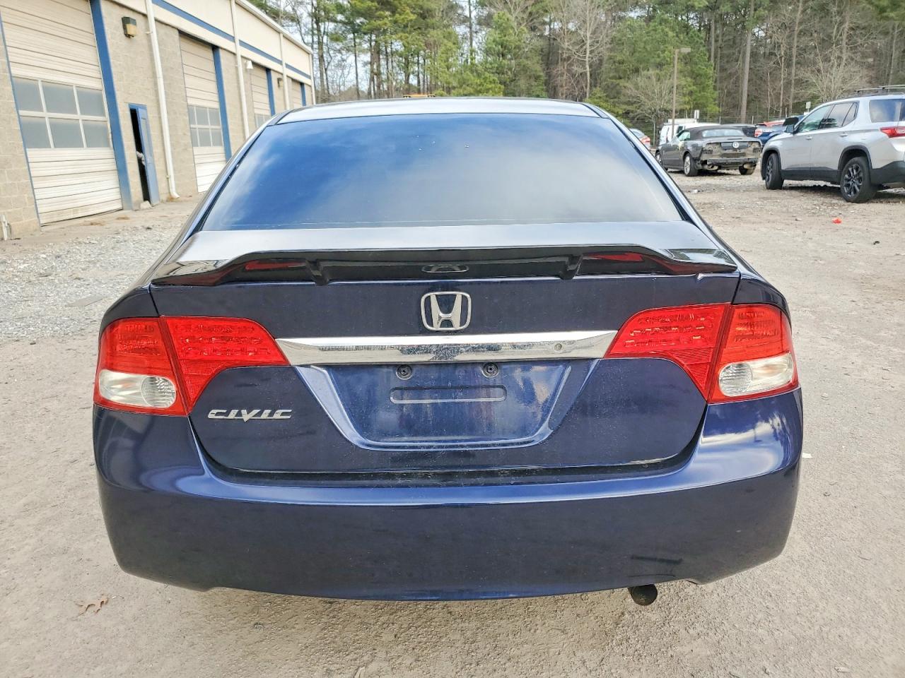 2010 HONDA CIVIC LX photo 6