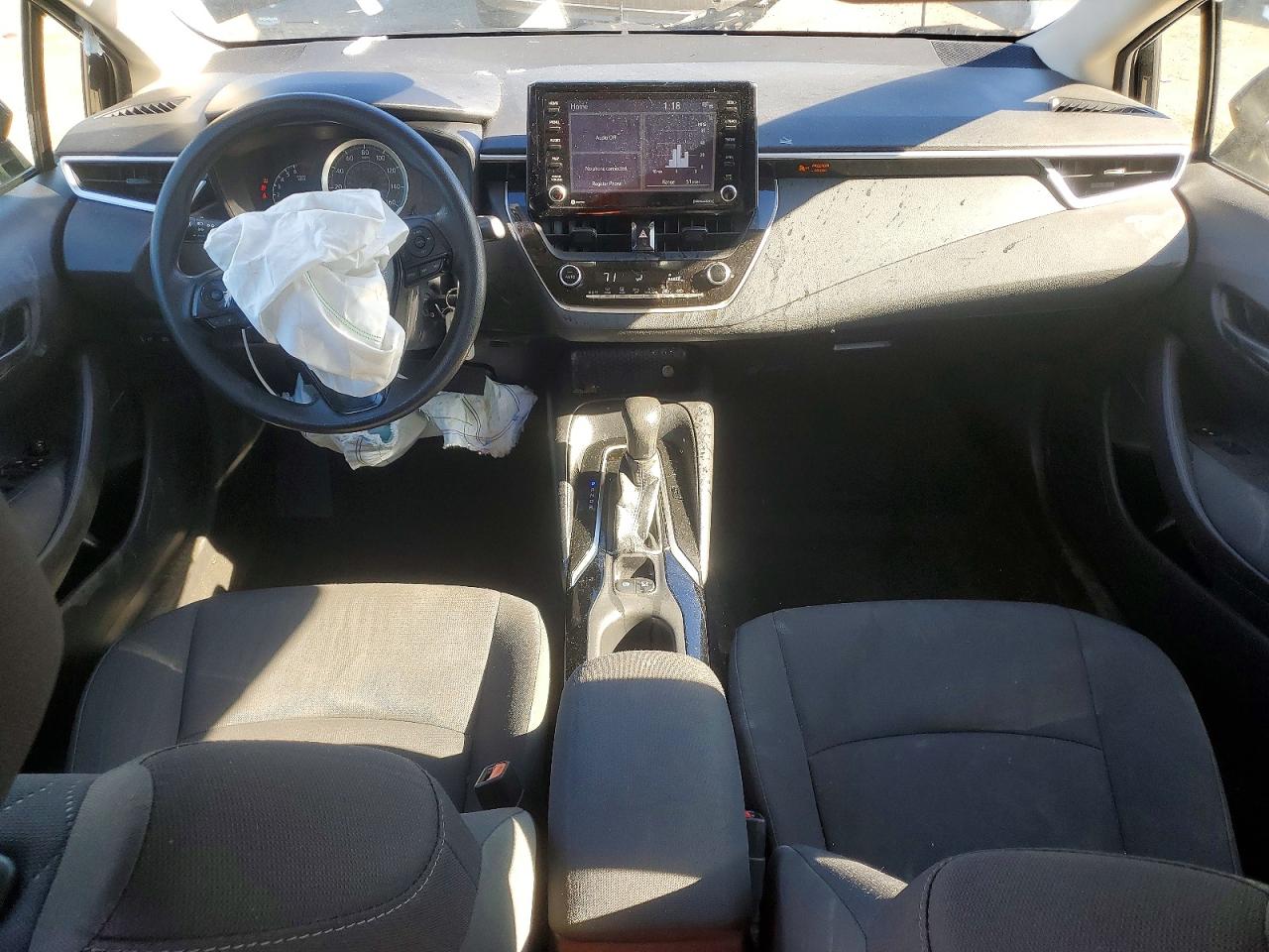 2022 TOYOTA COROLLA LE photo 15