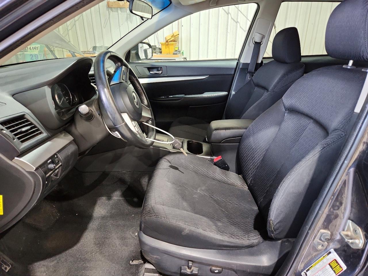 2010 SUBARU OUTBACK 2.5I PREMIUM photo 13