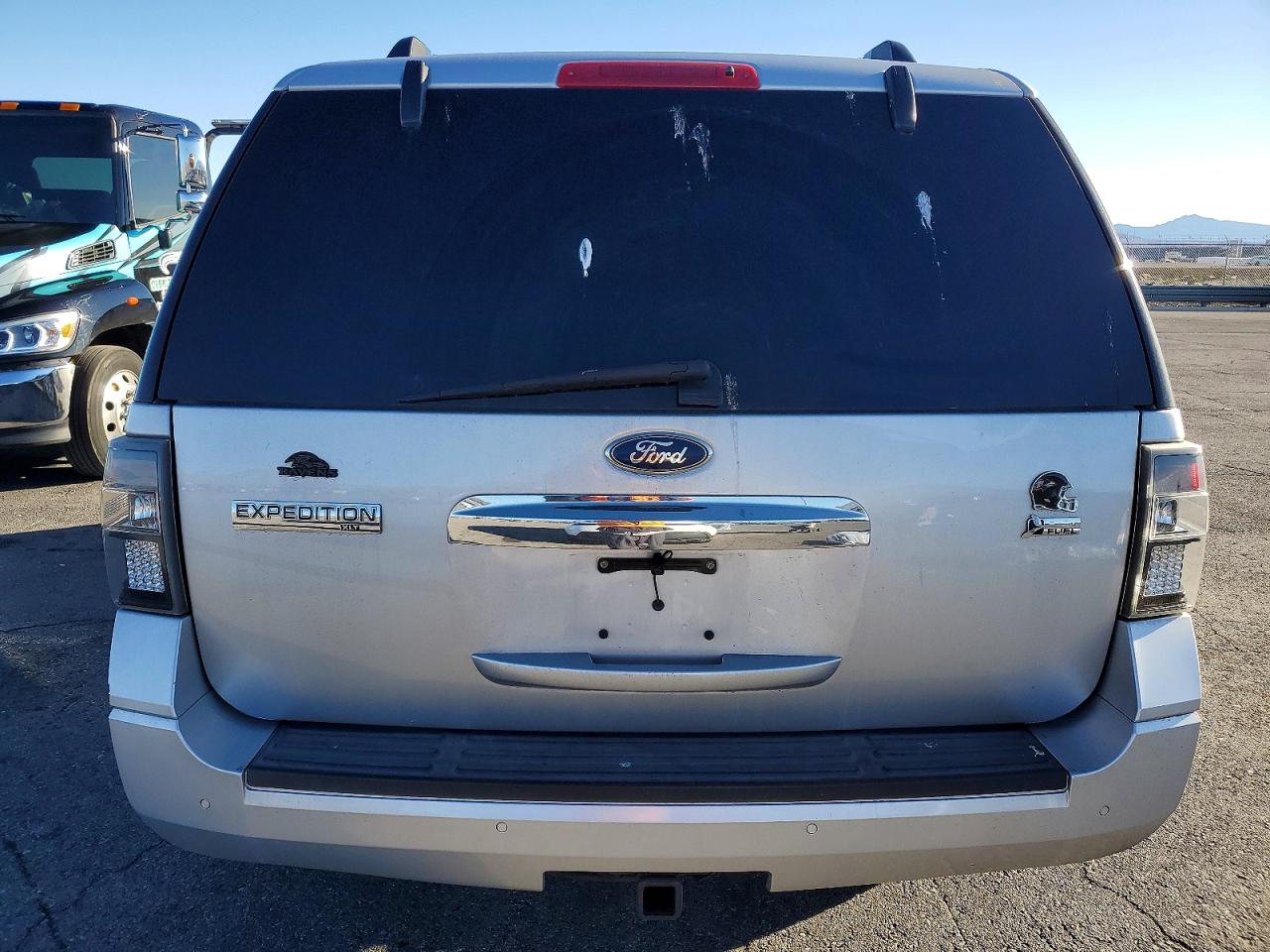 2012 FORD EXPEDITION XLT photo 6