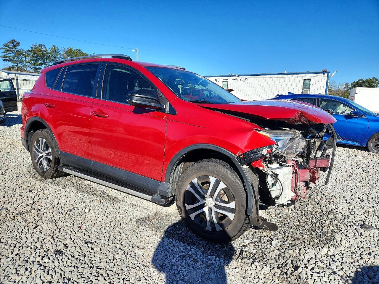 2017 TOYOTA RAV4 LE photo 4