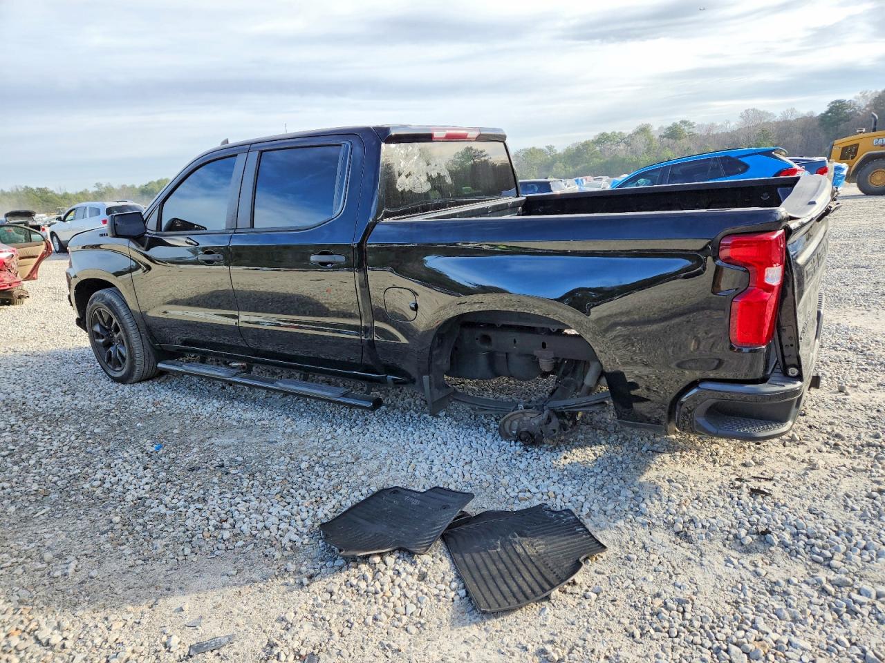 2020 CHEVROLET SILVERADO C1500 CUSTOM photo 2