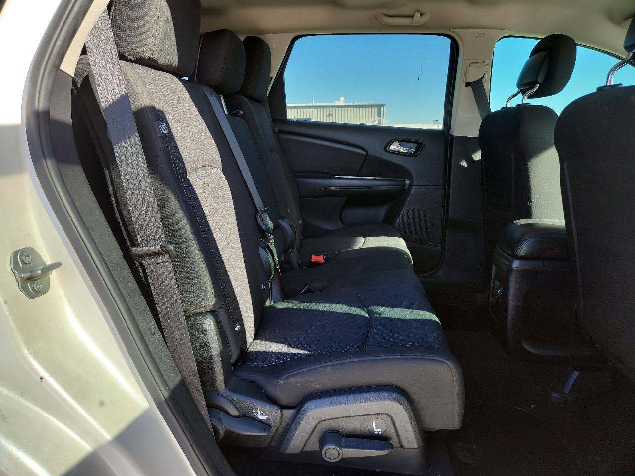 2018 DODGE JOURNEY SXT photo 11