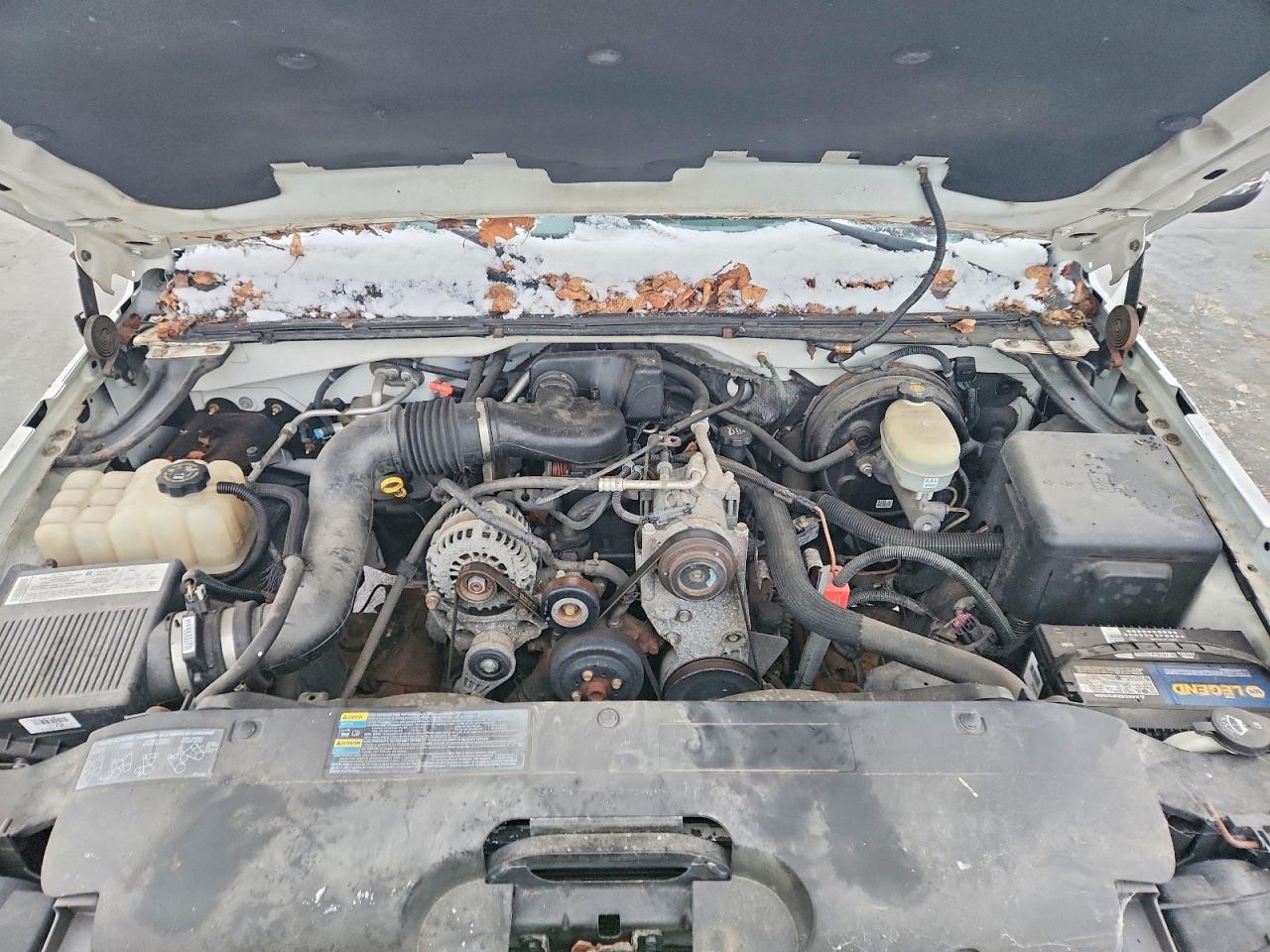 2005 CHEVROLET SILVERADO C1500 photo 11