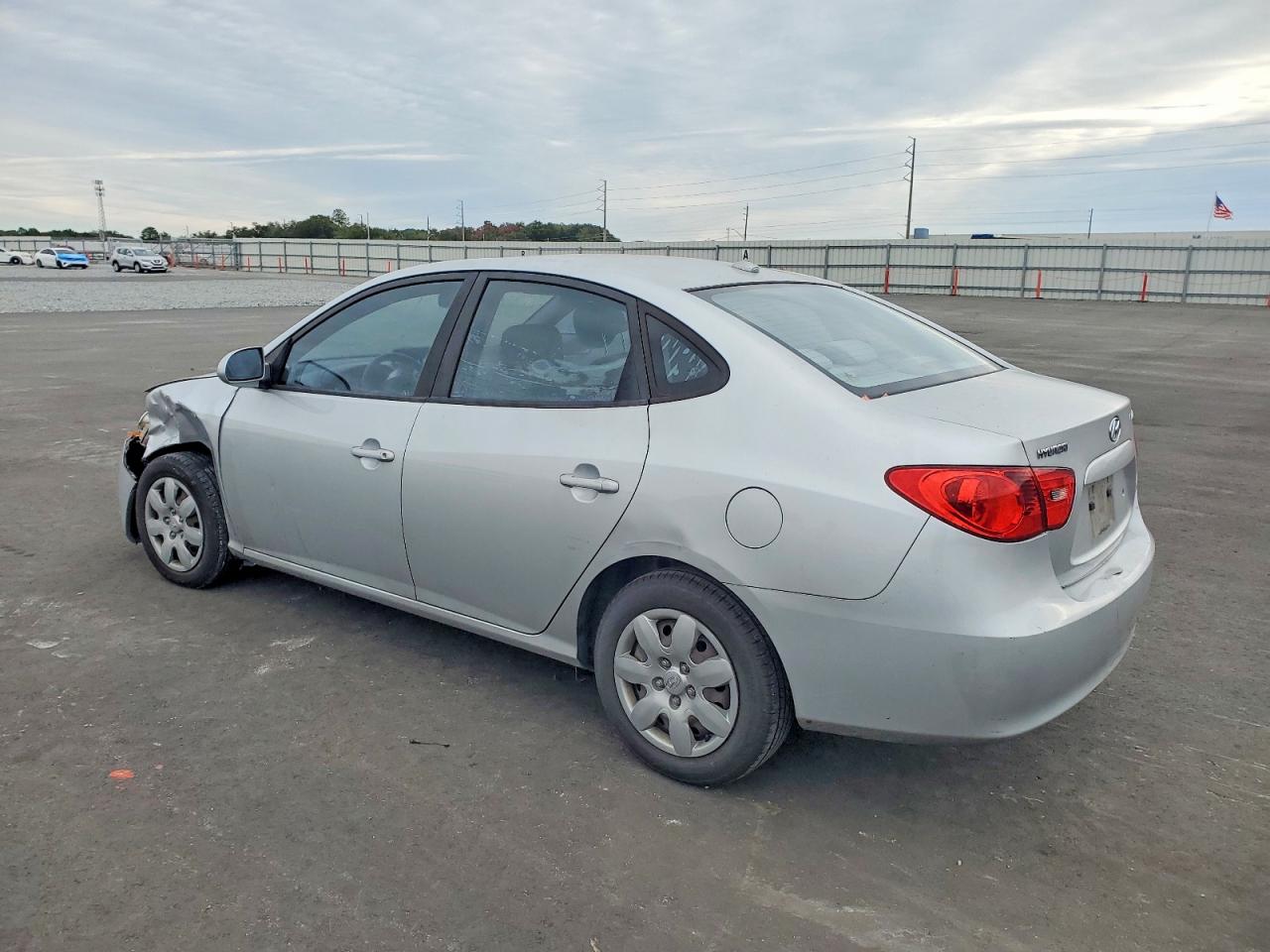 2008 HYUNDAI ELANTRA GLS photo 2