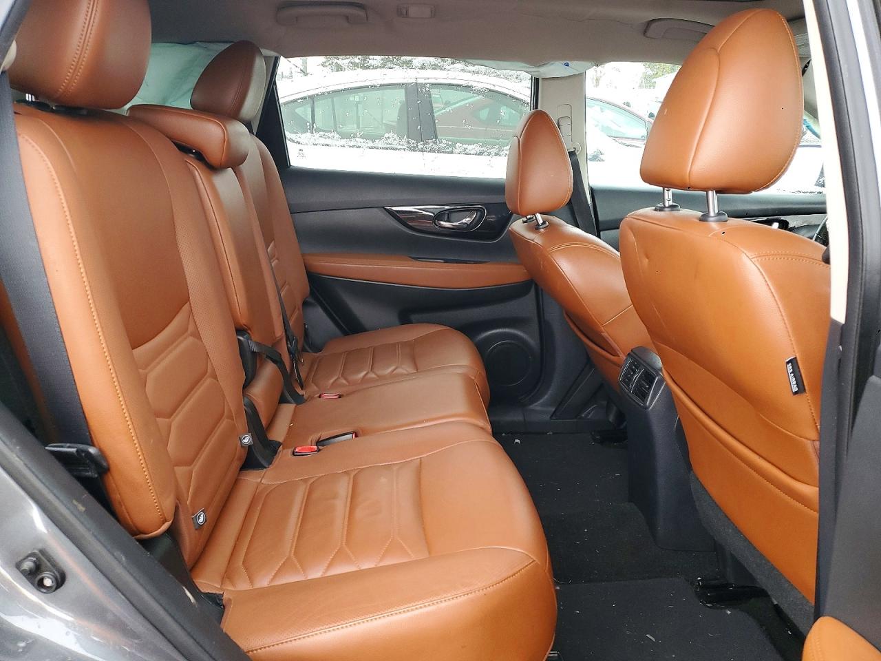 2017 NISSAN ROGUE SV photo 19