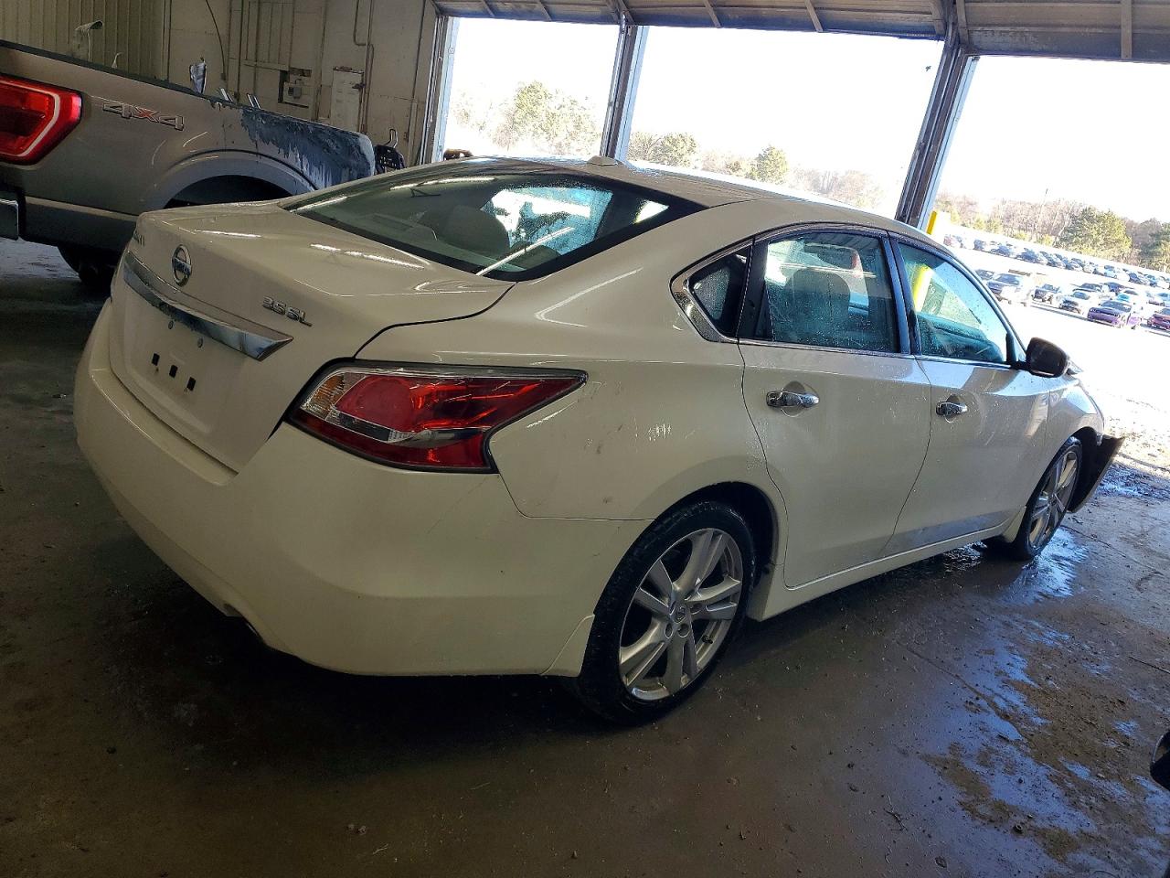 2015 NISSAN ALTIMA 3.5S photo 3