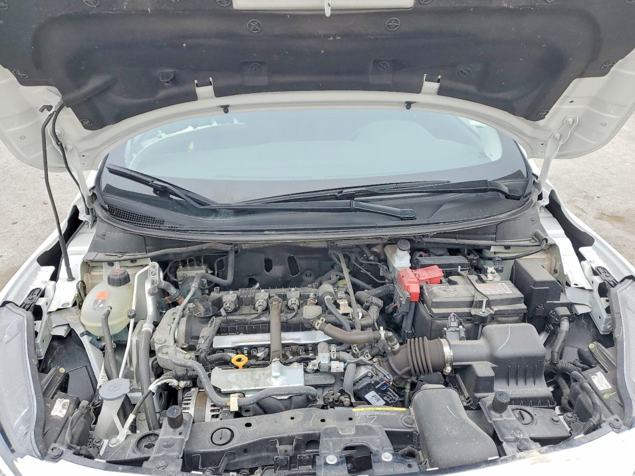 2024 NISSAN VERSA SV photo 21