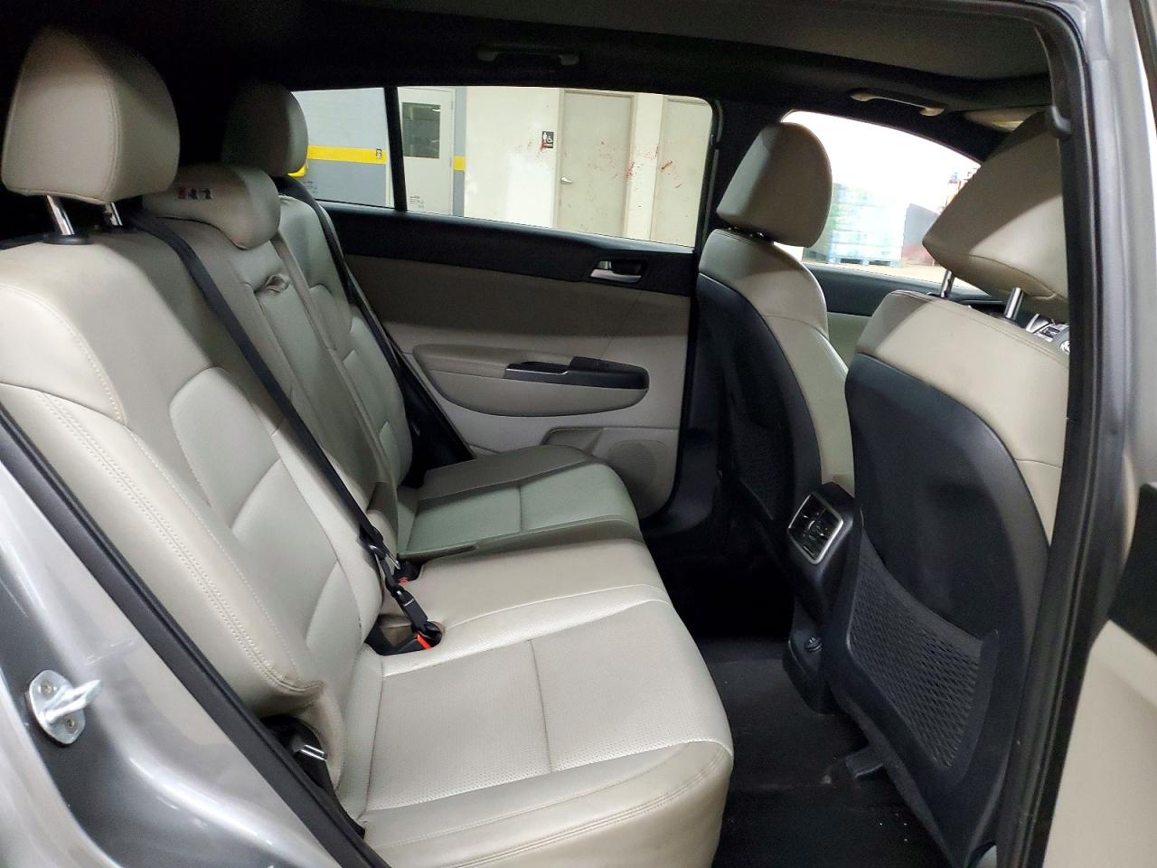 2020 KIA SPORTAGE S photo 21