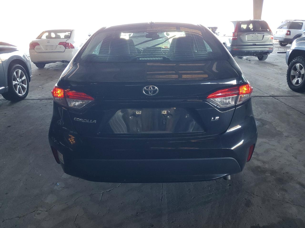 2020 TOYOTA COROLLA LE photo 6