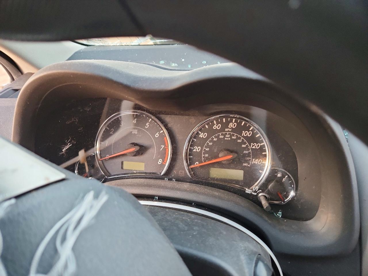 2013 TOYOTA COROLLA BASE photo 17