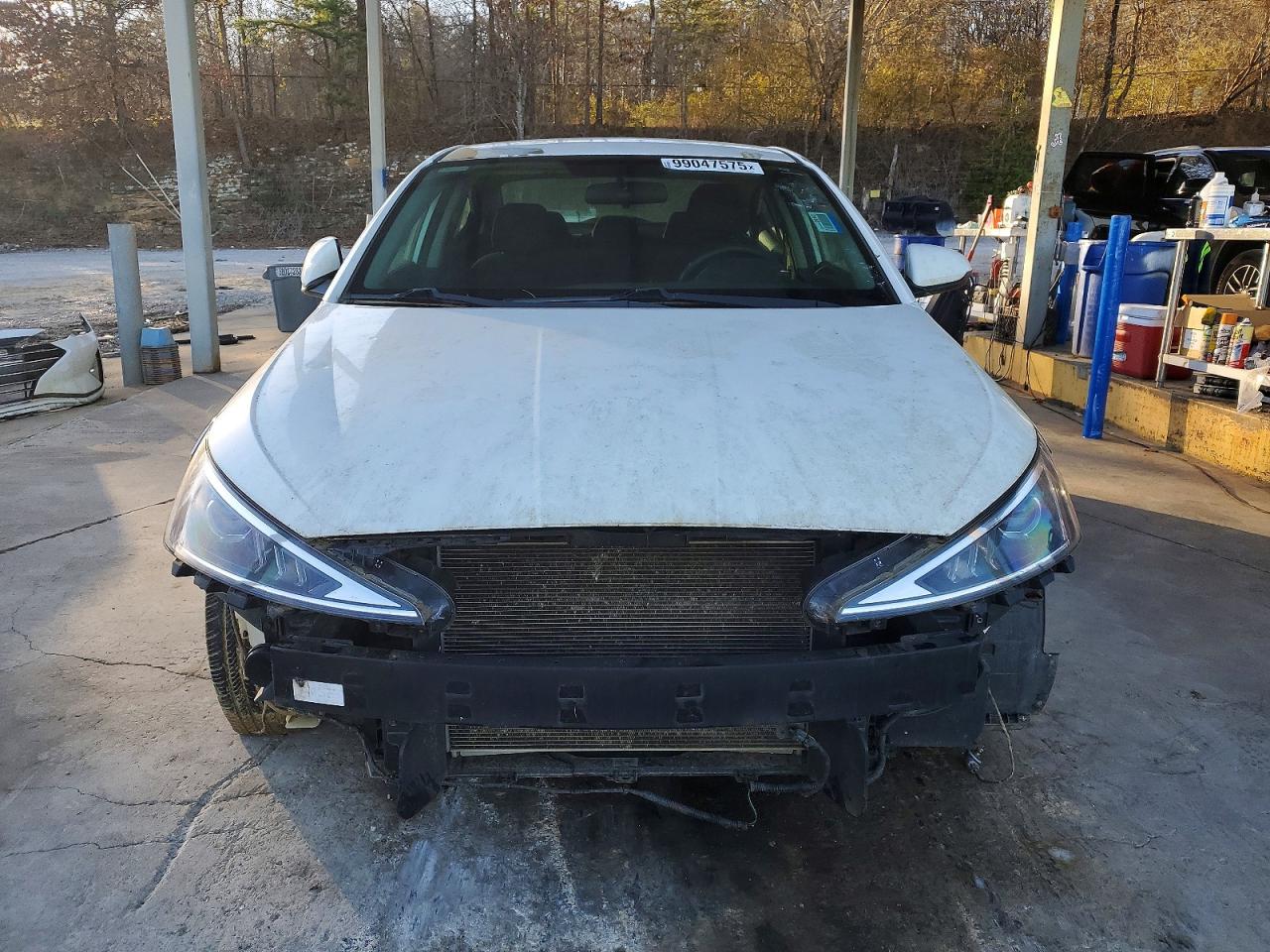 2019 HYUNDAI ELANTRA SE photo 5