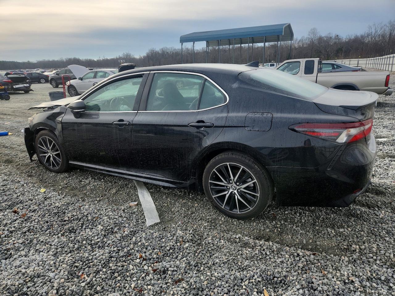 2023 TOYOTA CAMRY SE NIGHT SHADE photo 2