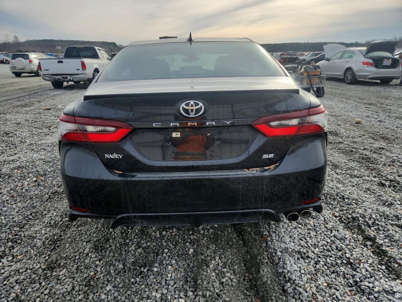 2023 TOYOTA CAMRY SE NIGHT SHADE photo 6