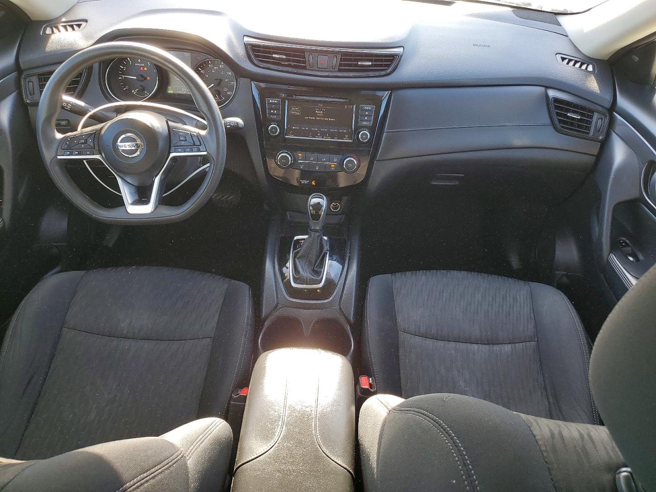 2019 NISSAN ROGUE S photo 8