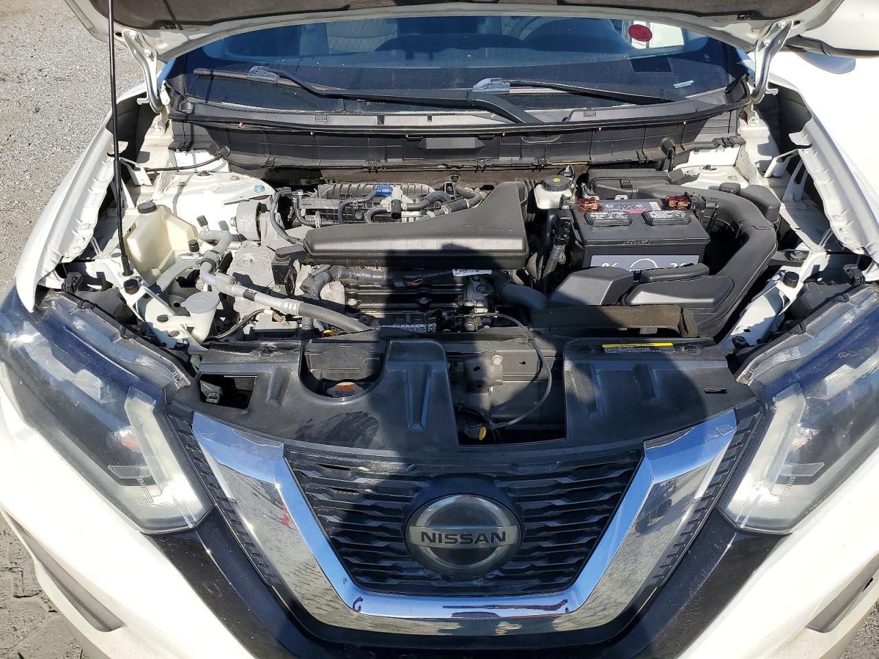 2019 NISSAN ROGUE S photo 12