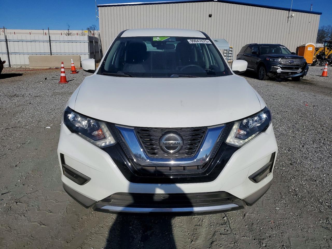2019 NISSAN ROGUE S photo 5