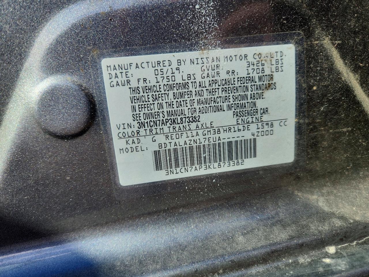 2019 NISSAN VERSA S photo 12