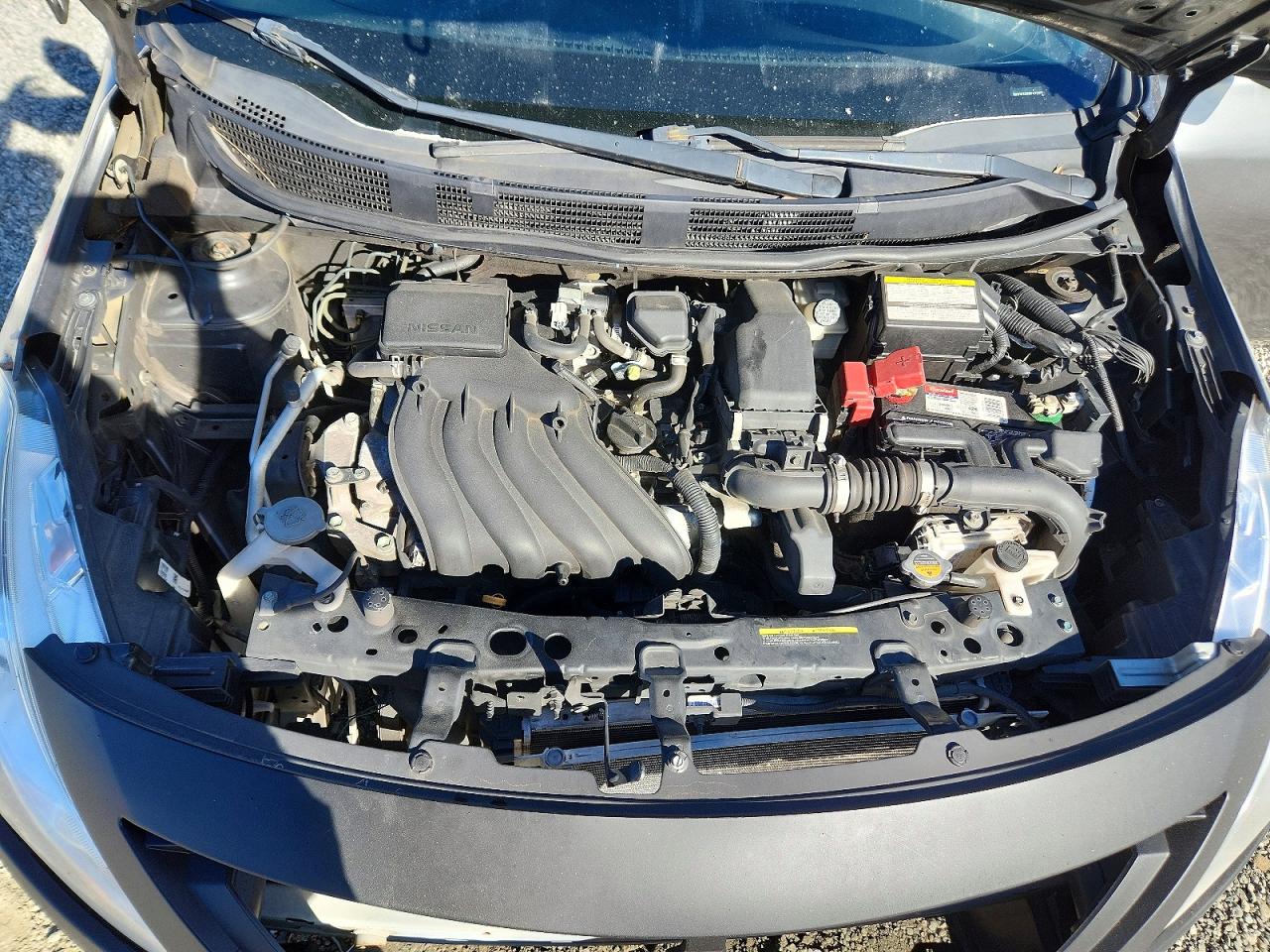 2019 NISSAN VERSA S photo 11