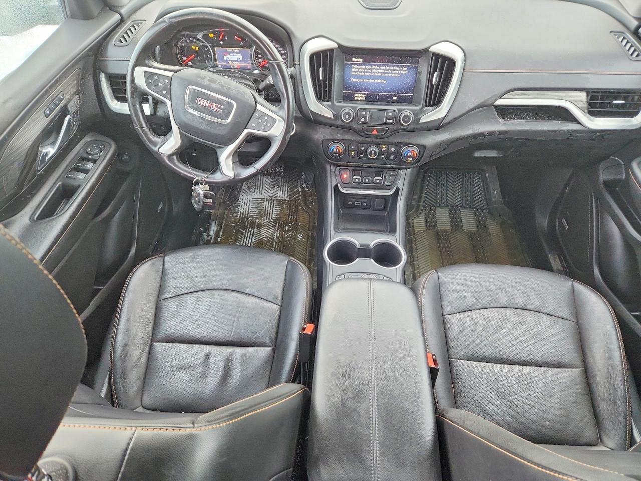 2019 GMC TERRAIN SLT photo 8
