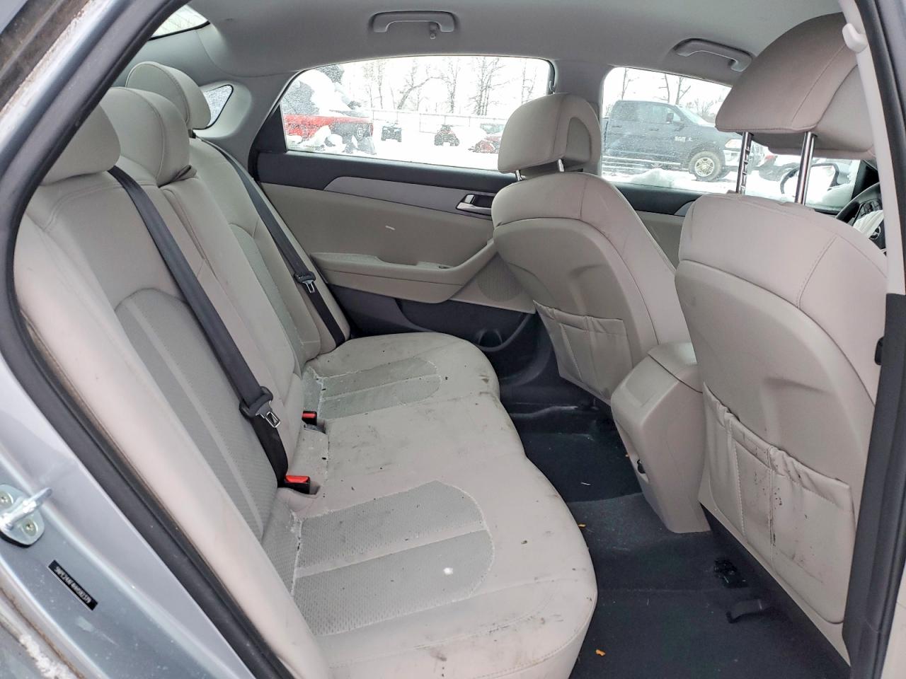 2017 HYUNDAI SONATA SE photo 10