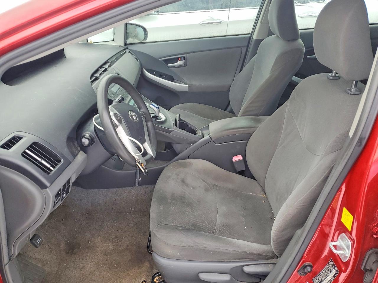 2010 TOYOTA PRIUS photo 13