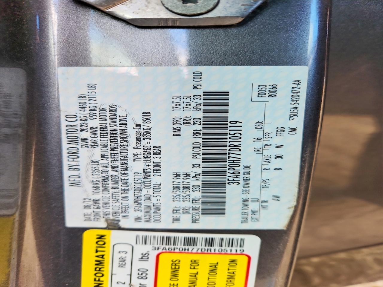 2013 FORD FUSION SE photo 12