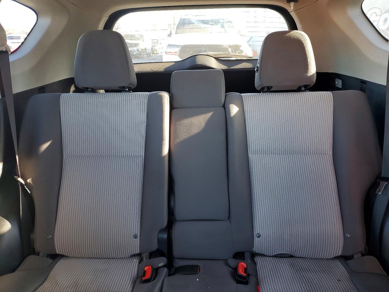 2013 TOYOTA RAV4 LE photo 19