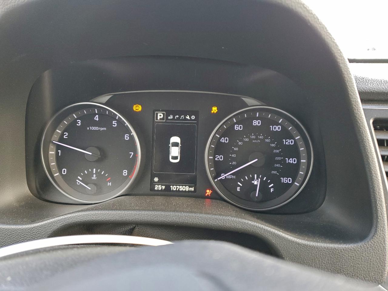 2017 HYUNDAI ELANTRA SE photo 9