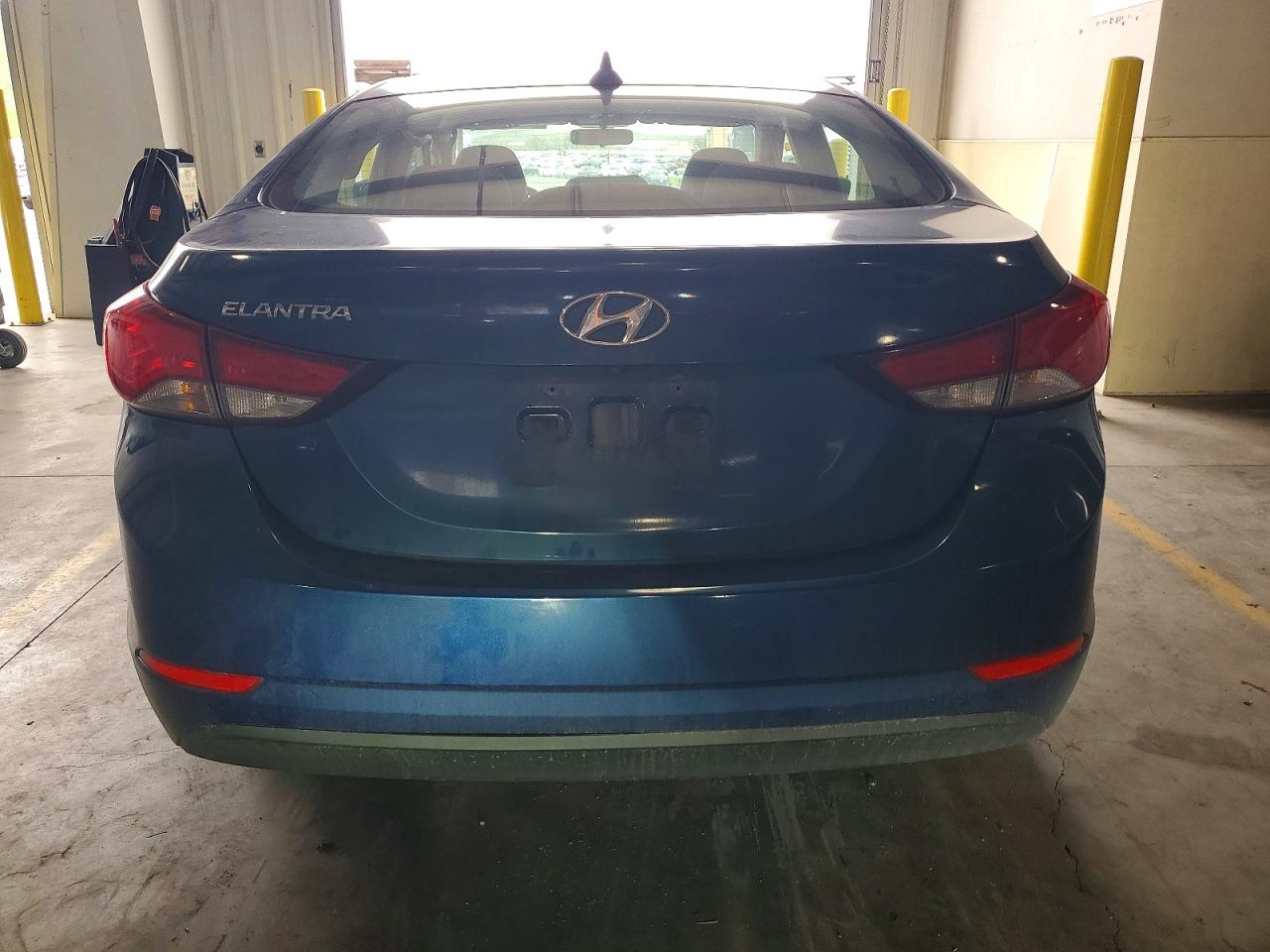 2014 HYUNDAI ELANTRA SE photo 6
