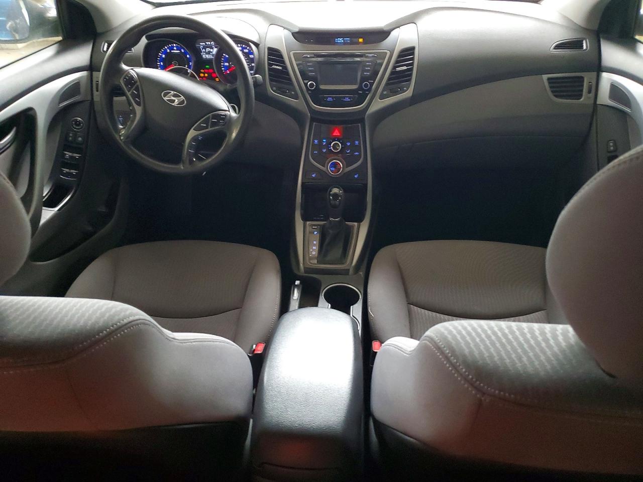 2014 HYUNDAI ELANTRA SE photo 8