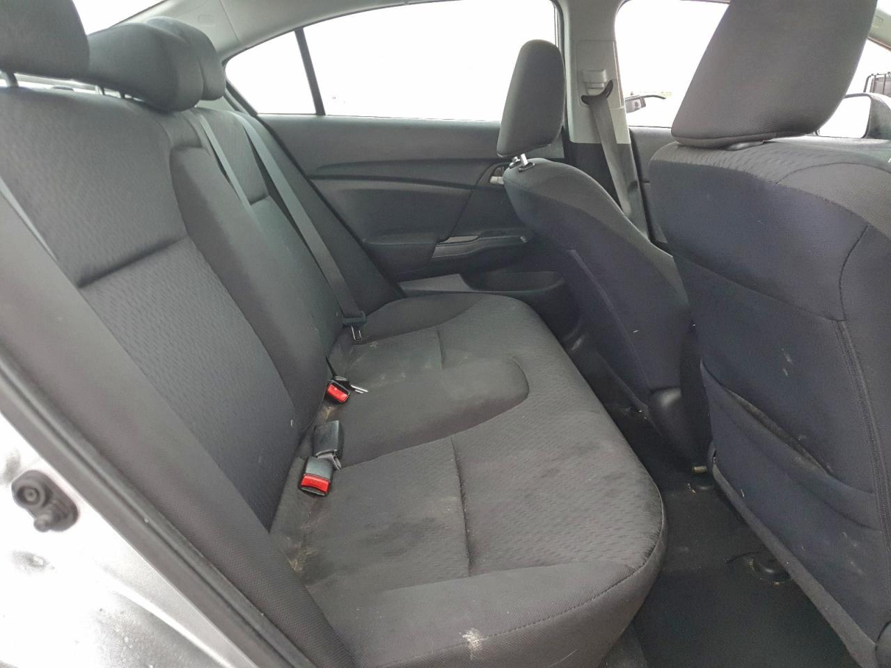 2015 HONDA CIVIC LX photo 10