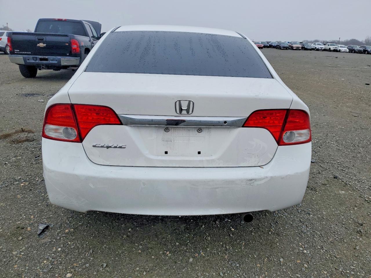 2011 HONDA CIVIC LX photo 6
