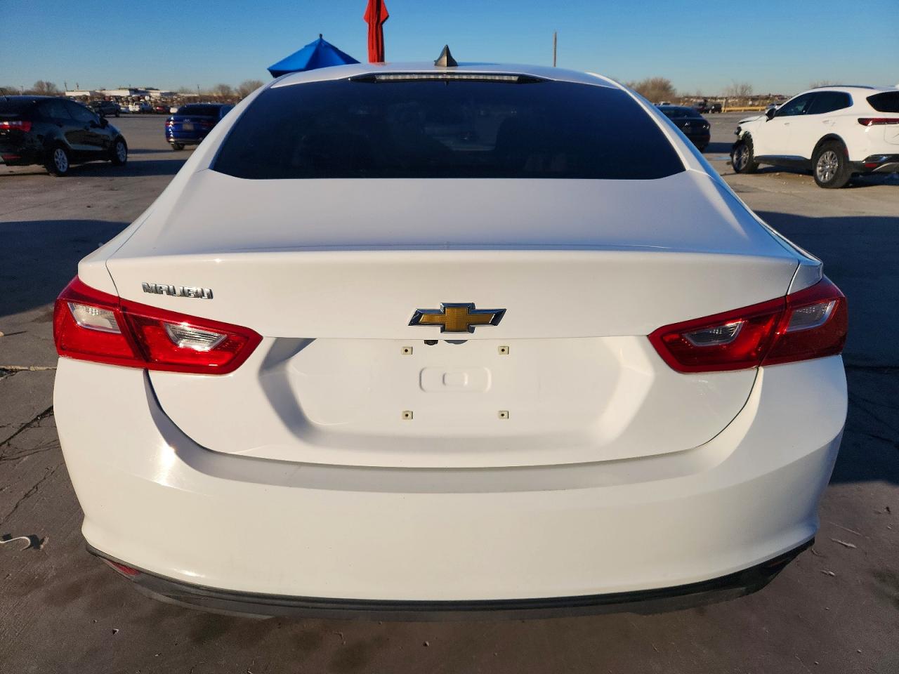 2018 CHEVROLET MALIBU LS photo 6