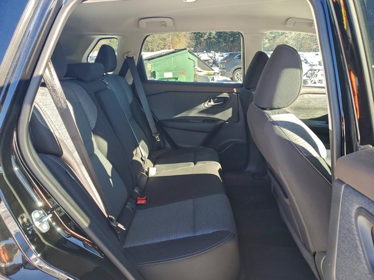 2021 NISSAN ROGUE SV photo 21