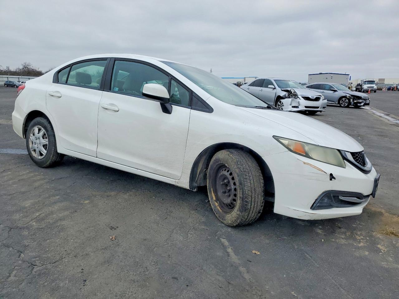 2013 HONDA CIVIC LX photo 7