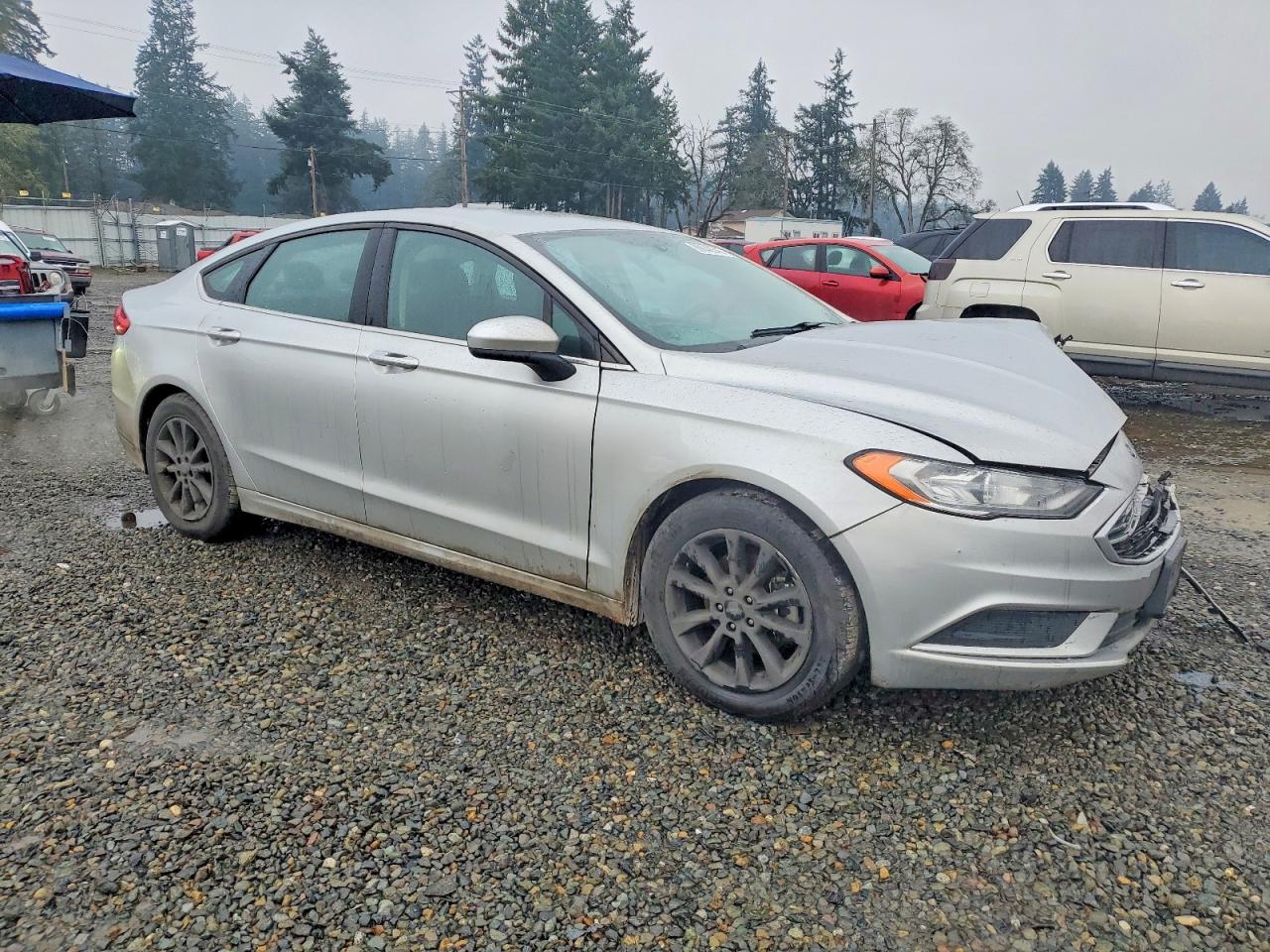 2017 FORD FUSION SE photo 4