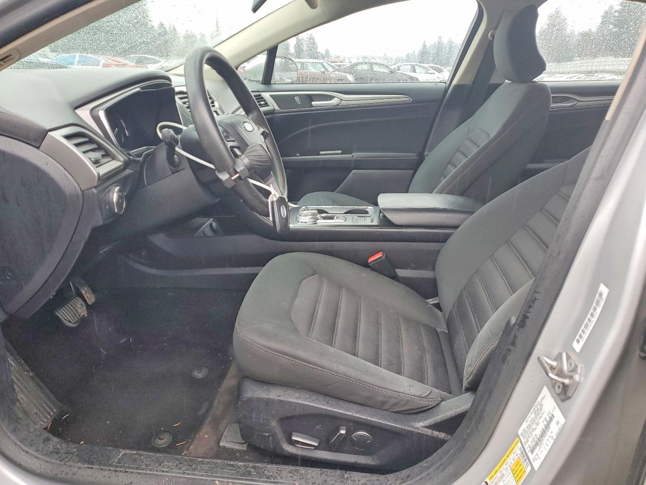 2017 FORD FUSION SE photo 7